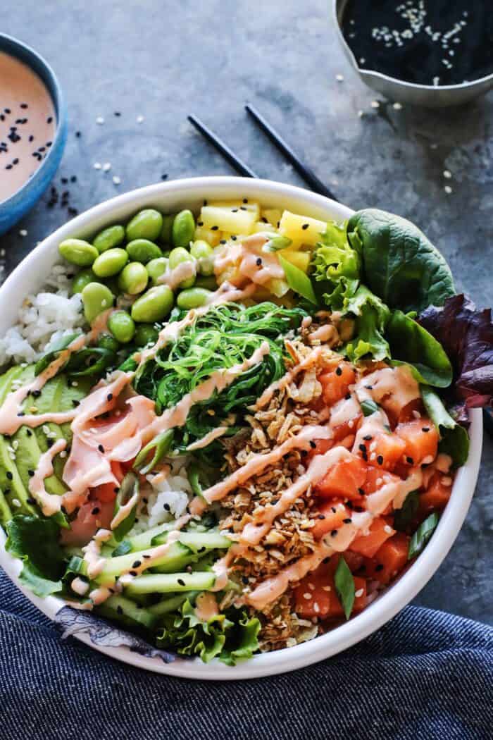 EASY POKE BOWL WITH SPICY AIOLI