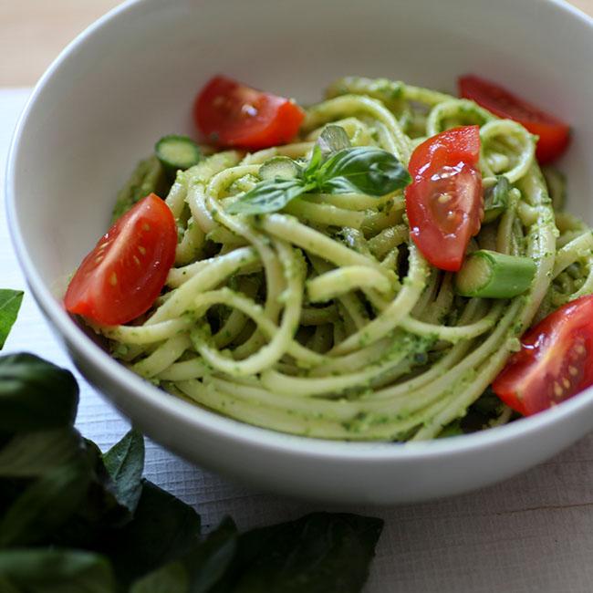 NuZest Healthy Green Pasta Sauce