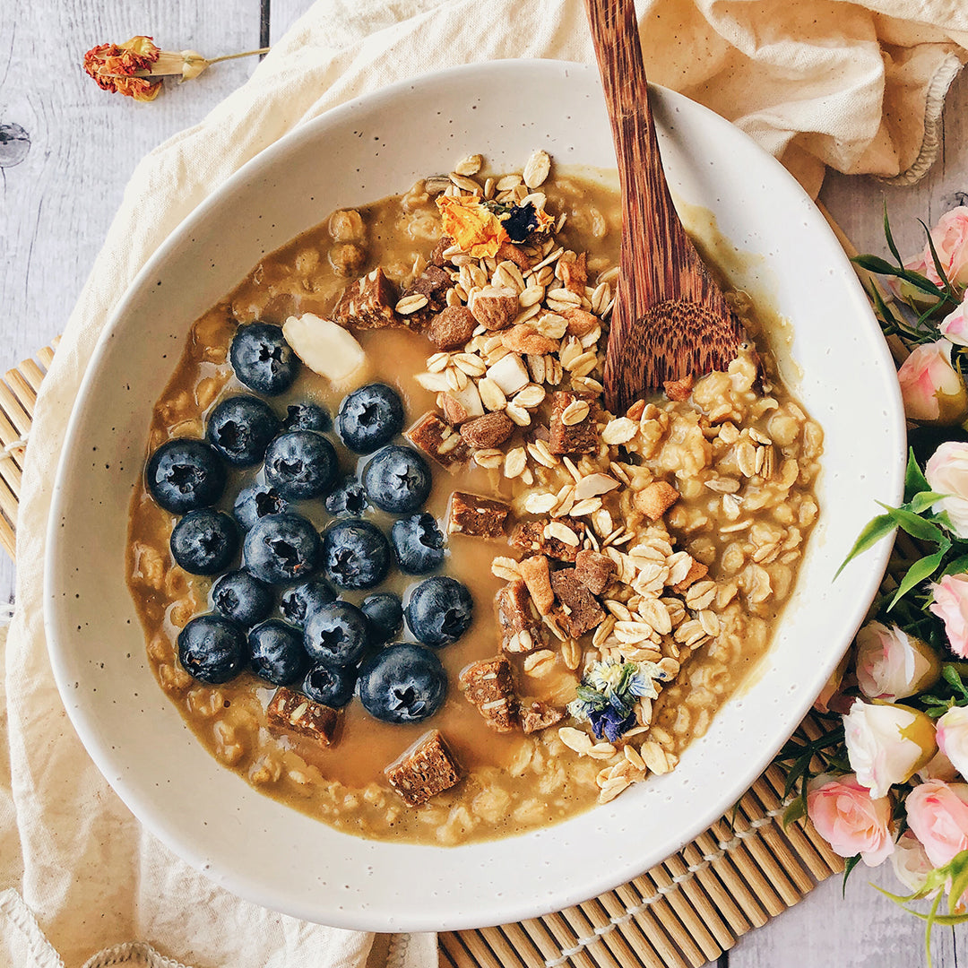 Hot Chai Oats With Fruit Caramel