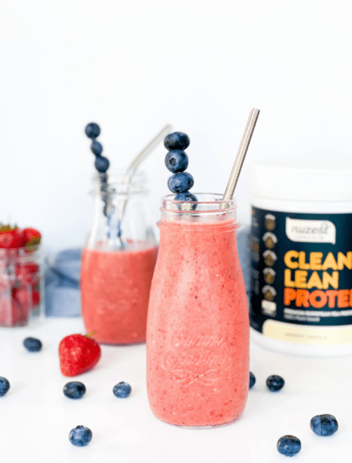 MANGO VANILLA BERRY SMOOTHIE